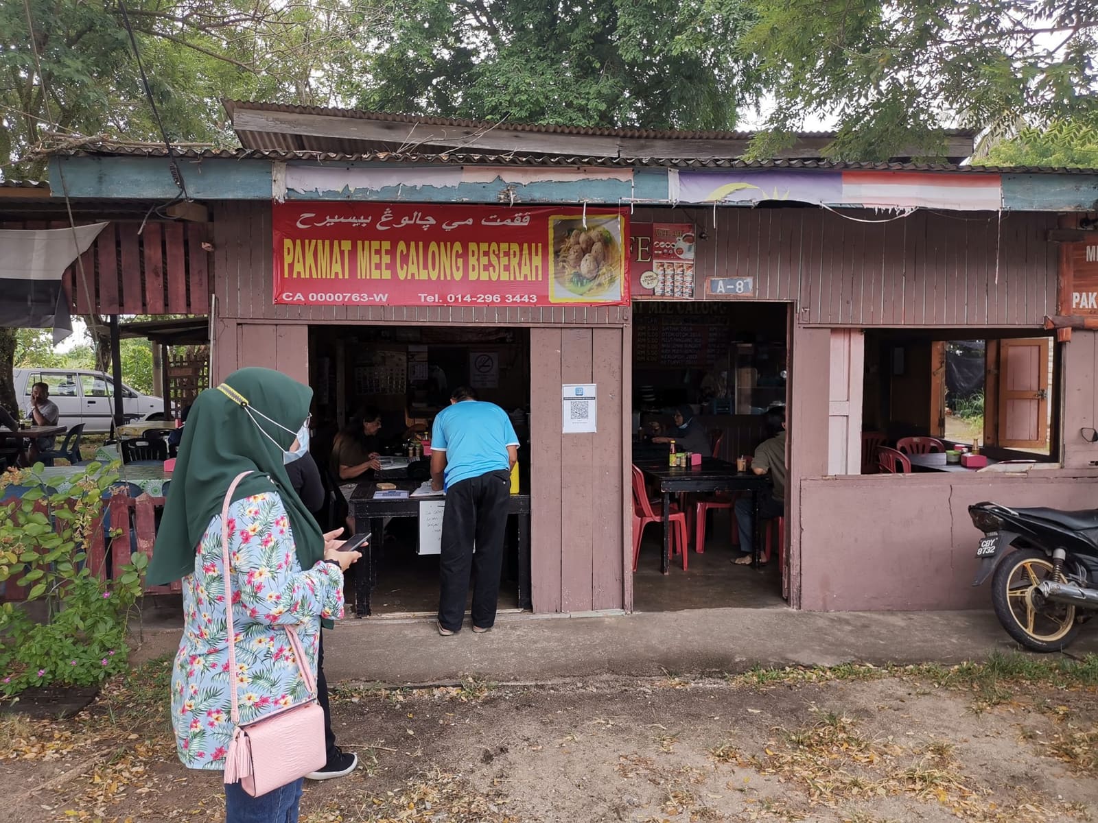 Pak Mat Mee Calong