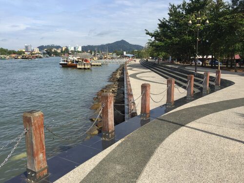 Esplanade Tanjung Api